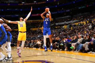 英超冠军争 英超冠军争