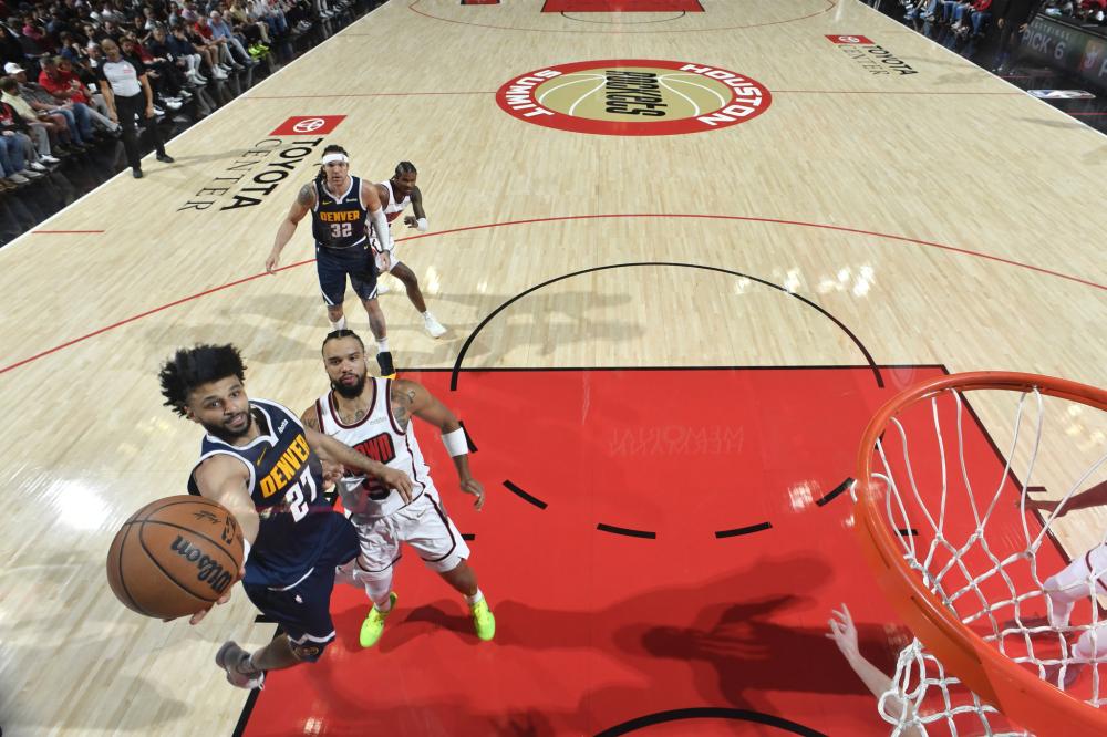 球队中场的 球队中场的