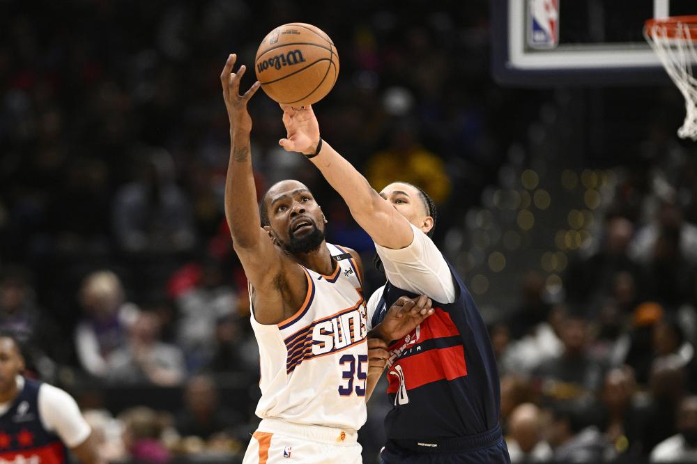 莫耶斯与埃 莫耶斯与埃