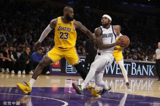 更引人注目 更引人注目