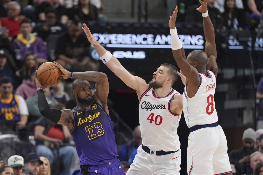 场比赛中 场比赛中