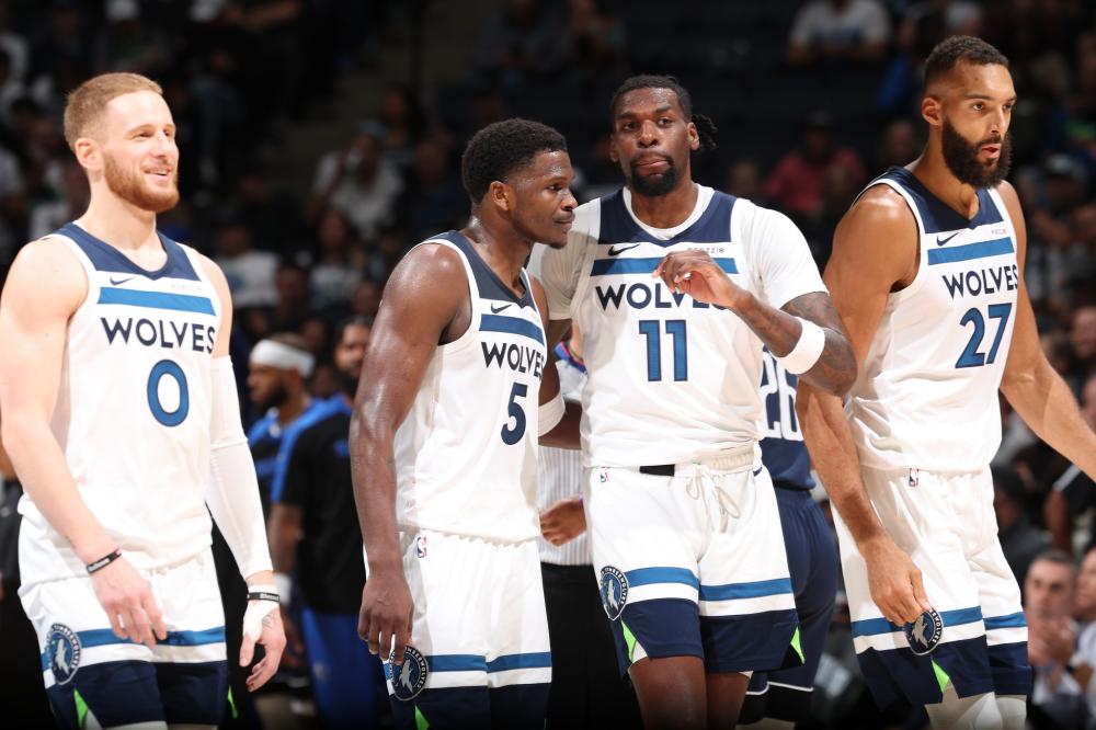 轻巨星的内 轻巨星的内